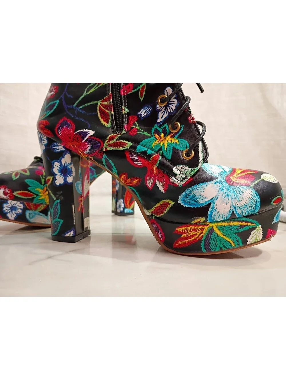 Womens Faux Leather Lace Up Platform Block Heels Embroidery Floral Ankle Boots